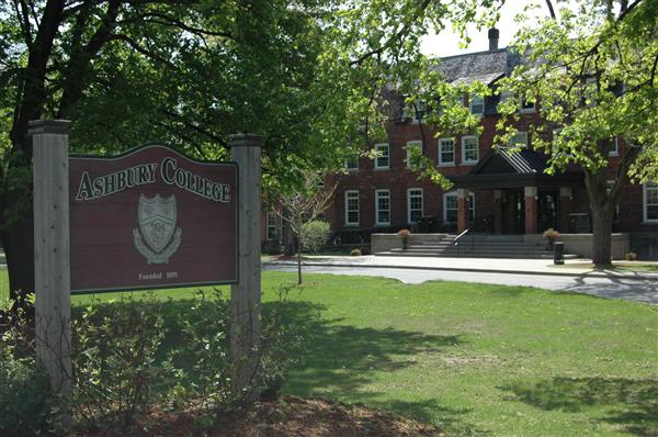 Ashbury College